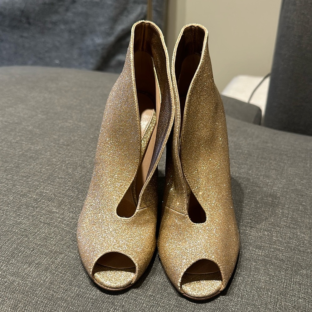 Gianvitto Rossi Vamp Kaleido Sparkle Glitter U Peep Toe Booties Gold- Sz. 36